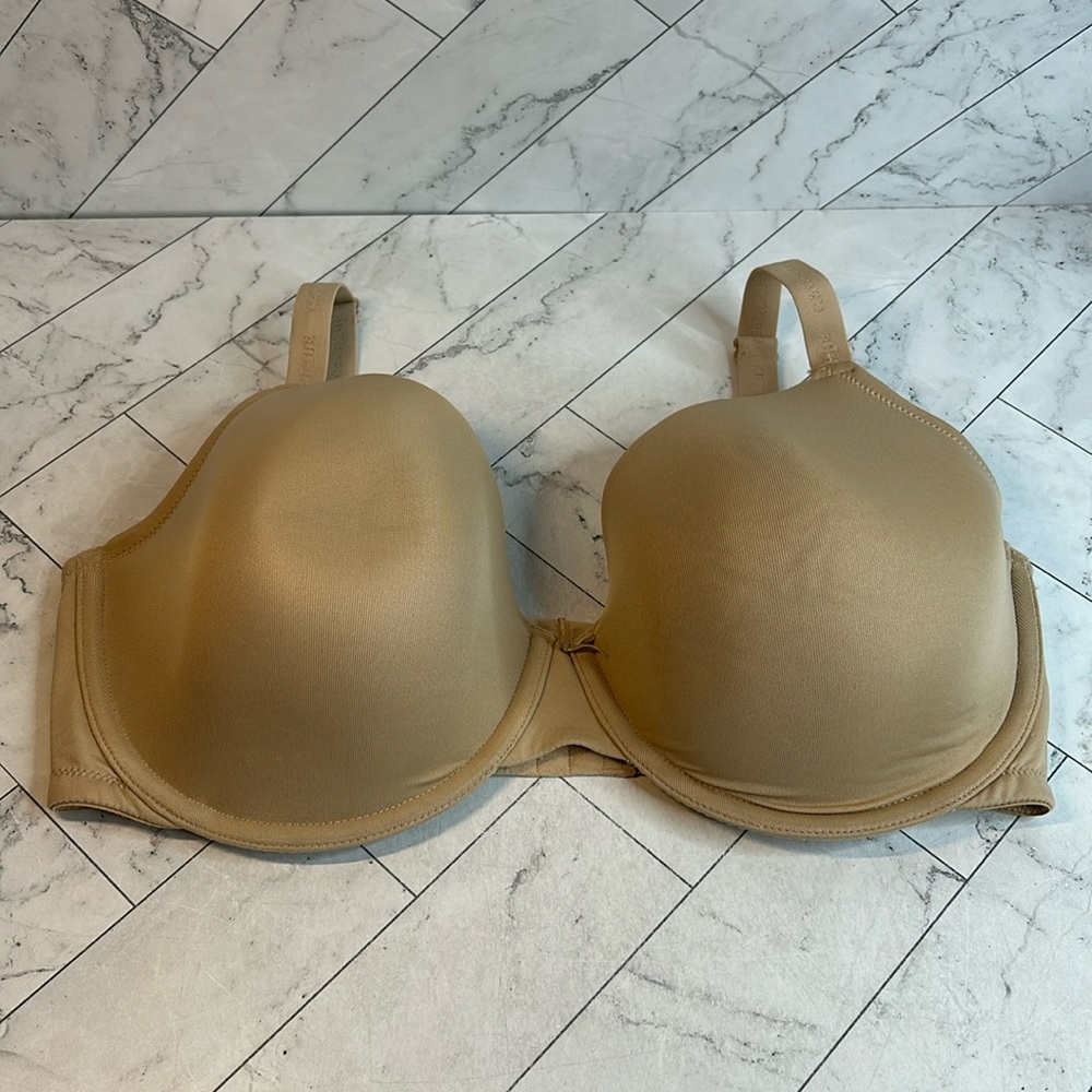 NWT NWOT Cacique Lane Bryant Womans Bra Cream T-Shirt UNDERWIRE SIZE 38F